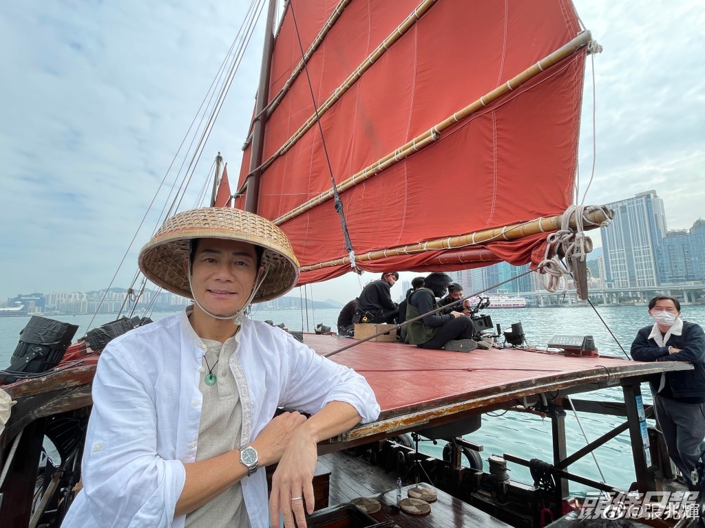 張兆輝目前仍活躍香港幕前，最近拍過電影《一樣的天空》。